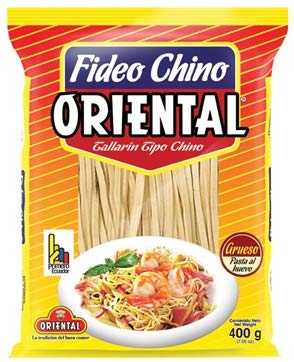 Fideo chino tradicional ideal para sopas y recetas orientales.