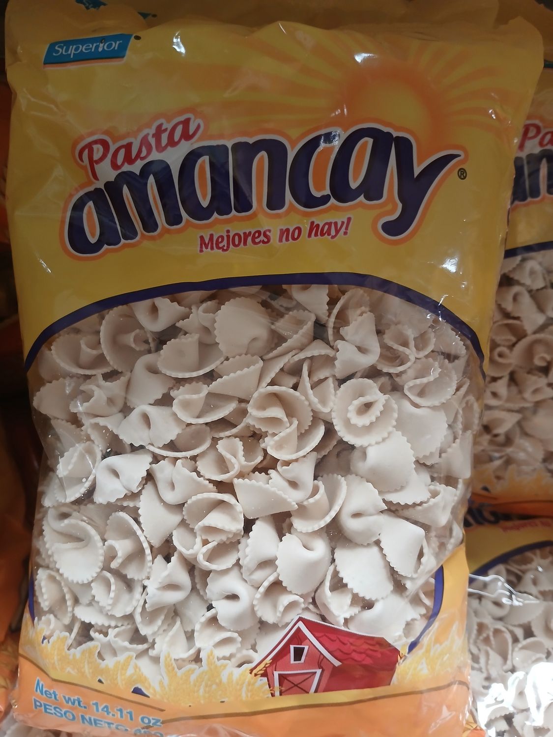 Pasta margarita chica ideal para recetas familiares y sopas caseras.