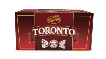 Caja de chocolates Toronto con relleno cremoso de avellana.