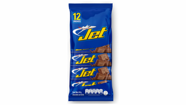 Chocolate con leche Jet elaborado en Colombia con el sabor tradicional que ha acompañado generaciones.