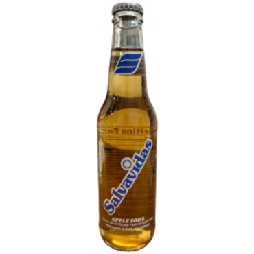 Refresco Salvavidas sabor manzana en lata ideal para acompañar comidas y snacks.
