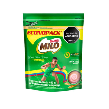 Milo en polvo energizante con sabor a chocolate y malta para toda la familia.