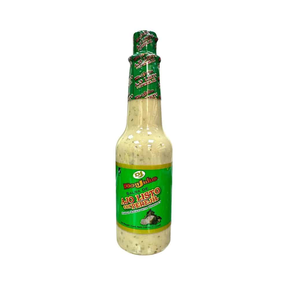 Salsa de ajo con perejil Don Julio perfecta para carnes y mariscos.