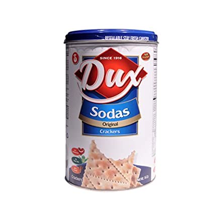 Galletas Soda Dux en envase metálico para conservar frescura y textura por más tiempo.