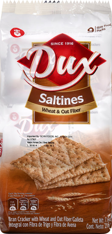 Crackers integrales Dux con textura ligera y sabor tradicional.
